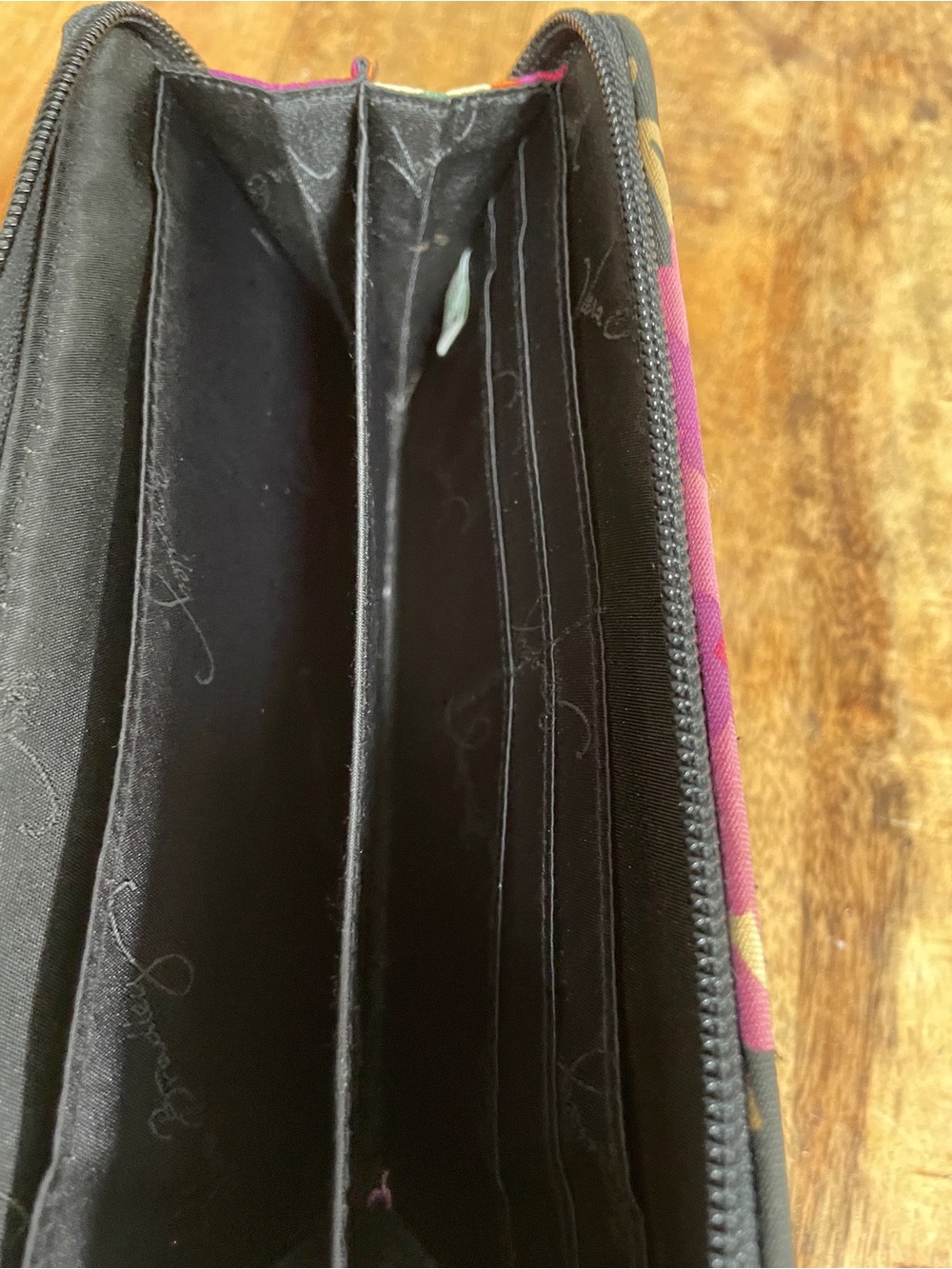Vera Bradley Black Quilted Floral Zip Wallet with‎ Multicolor Accents - Picture 5 of 6